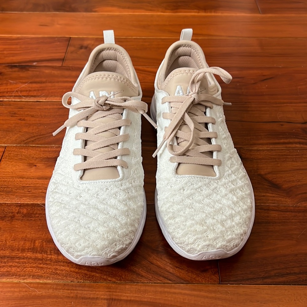 APL Techloom Phantom Gym Shoes